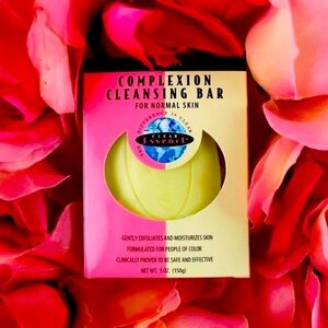 Clear Essence Platinum Complexion Soap for Normal Skin